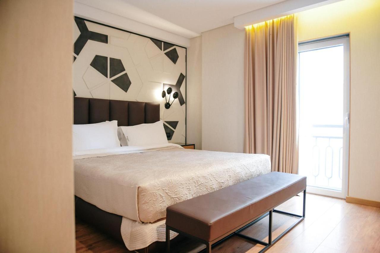Richmond Hotel Корча Экстерьер фото
